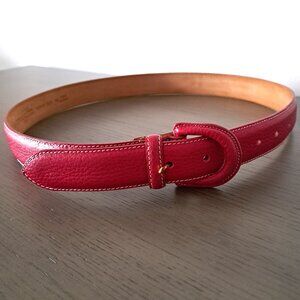 Brand New Banana Republic Attractive Red Leather Belt Made in Italy Size 34